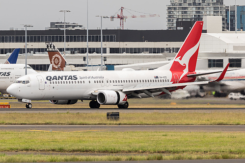 Qantas Boeing 737-800 VH-VZZ at Sydney Kingsford Smith International Airport (YSSY/SYD)