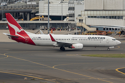 Qantas Boeing 737-800 VH-XZA at Sydney Kingsford Smith International Airport (YSSY/SYD)