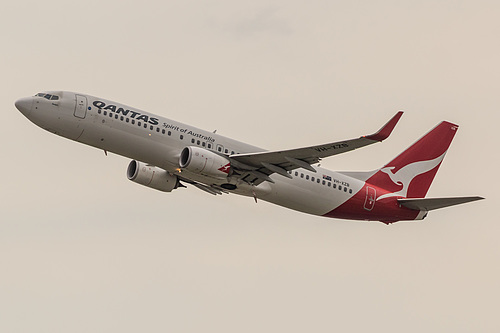 Qantas Boeing 737-800 VH-XZB at Sydney Kingsford Smith International Airport (YSSY/SYD)