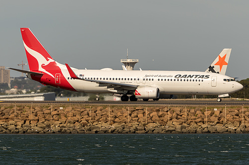 Qantas Boeing 737-800 VH-XZC at Sydney Kingsford Smith International Airport (YSSY/SYD)