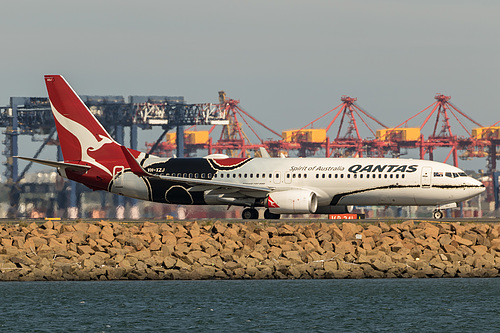 Qantas Boeing 737-800 VH-XZJ at Sydney Kingsford Smith International Airport (YSSY/SYD)