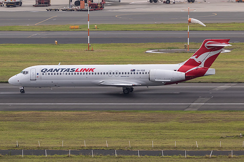 QantasLink Boeing 717-200 VH-YQS at Sydney Kingsford Smith International Airport (YSSY/SYD) QantasLink Boeing 717-200 VH-YQS at Sydney Kingsford Smith International Airport (YSSY/SYD)