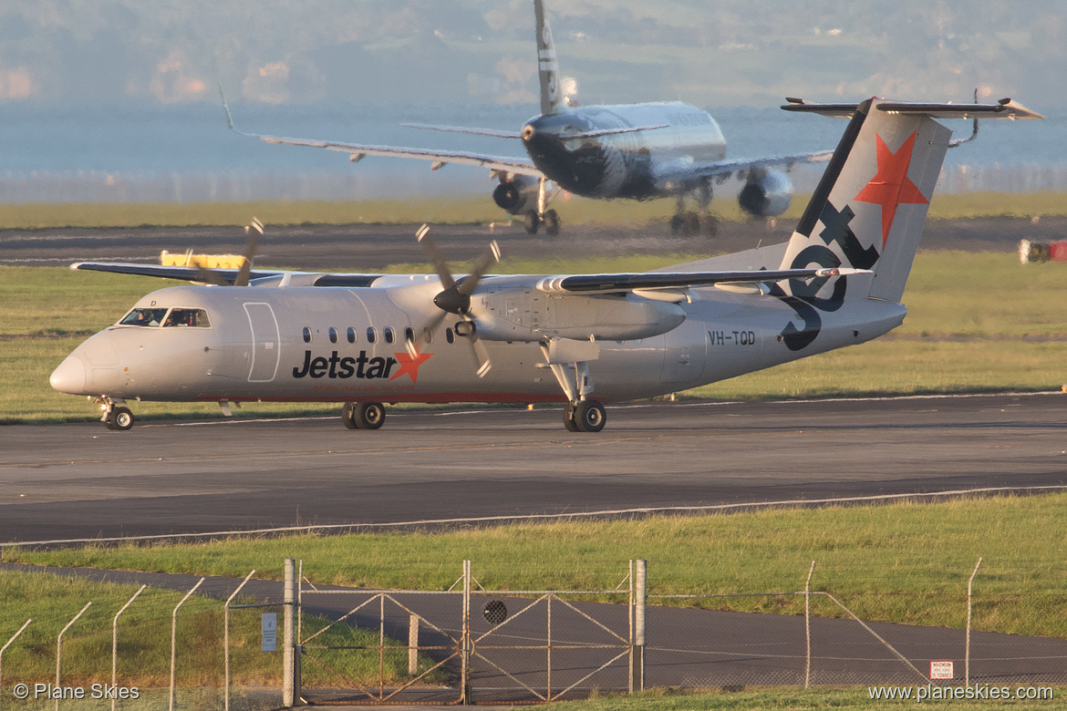 Jetstar Airways DHC Dash-8-300 VH-TQD at Auckland International Airport (NZAA/AKL) Jetstar Airways DHC Dash-8-300 VH-TQD at Auckland International Airport (NZAA/AKL)