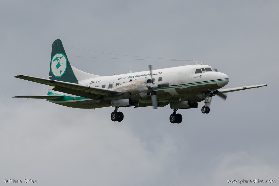Air Chathams Convair CV-580 ZK-CIE at Auckland International Airport (NZAA/AKL) Air Chathams Convair CV-580 ZK-CIE at Auckland International Airport (NZAA/AKL)