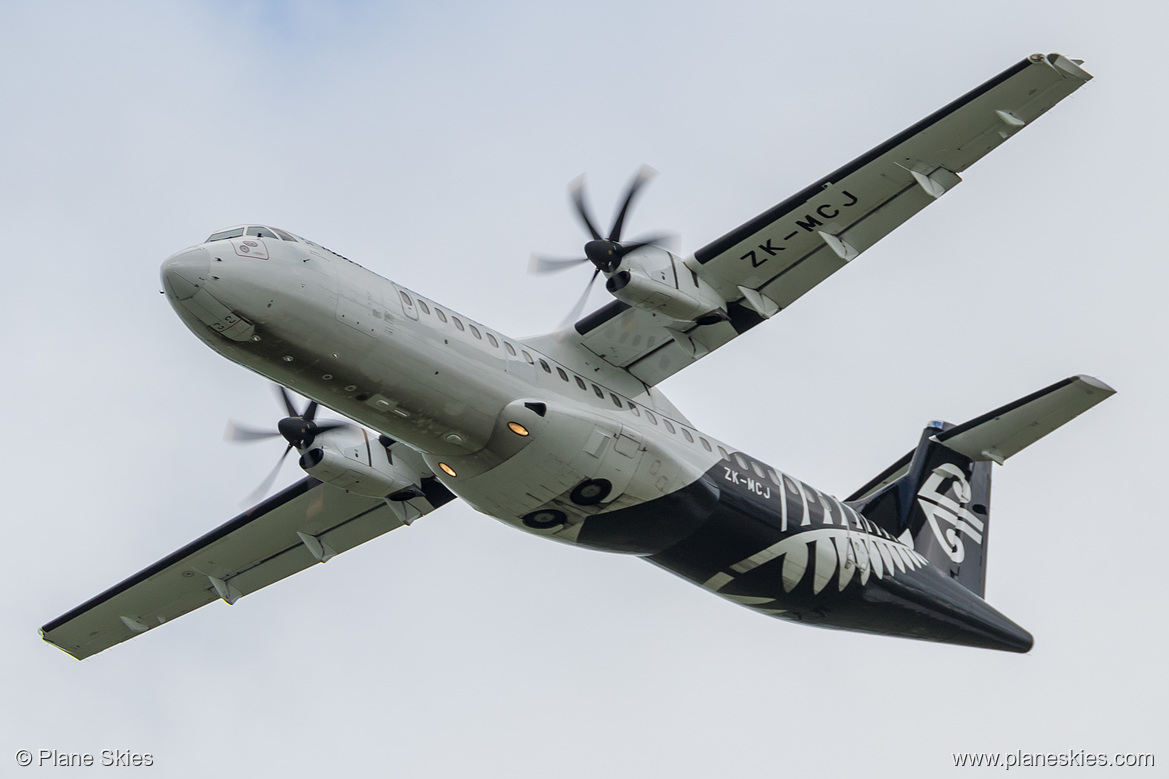 Mount Cook Airline ATR ATR 72-210 ZK-MCJ at Auckland International Airport (NZAA/AKL) Mount Cook Airline ATR ATR 72-210 ZK-MCJ at Auckland International Airport (NZAA/AKL)