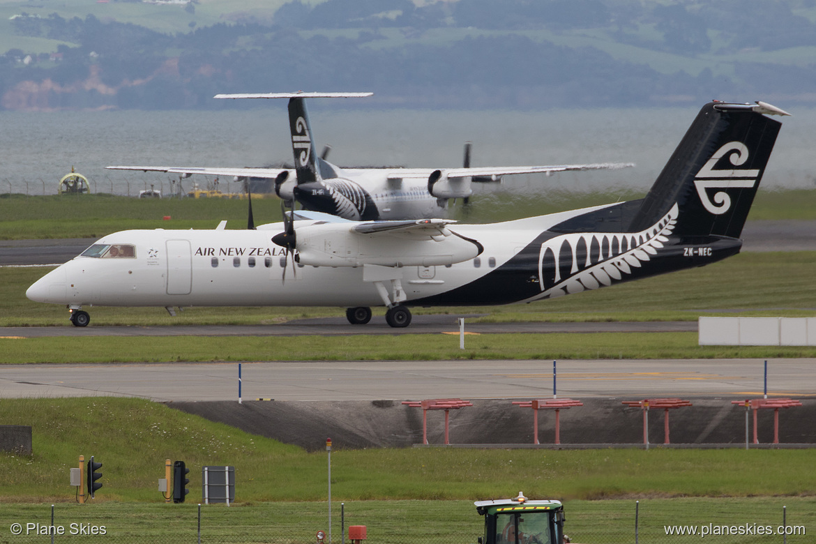 Air Nelson DHC Dash-8-300 ZK-NEC at Auckland International Airport (NZAA/AKL) Air Nelson DHC Dash-8-300 ZK-NEC at Auckland International Airport (NZAA/AKL)