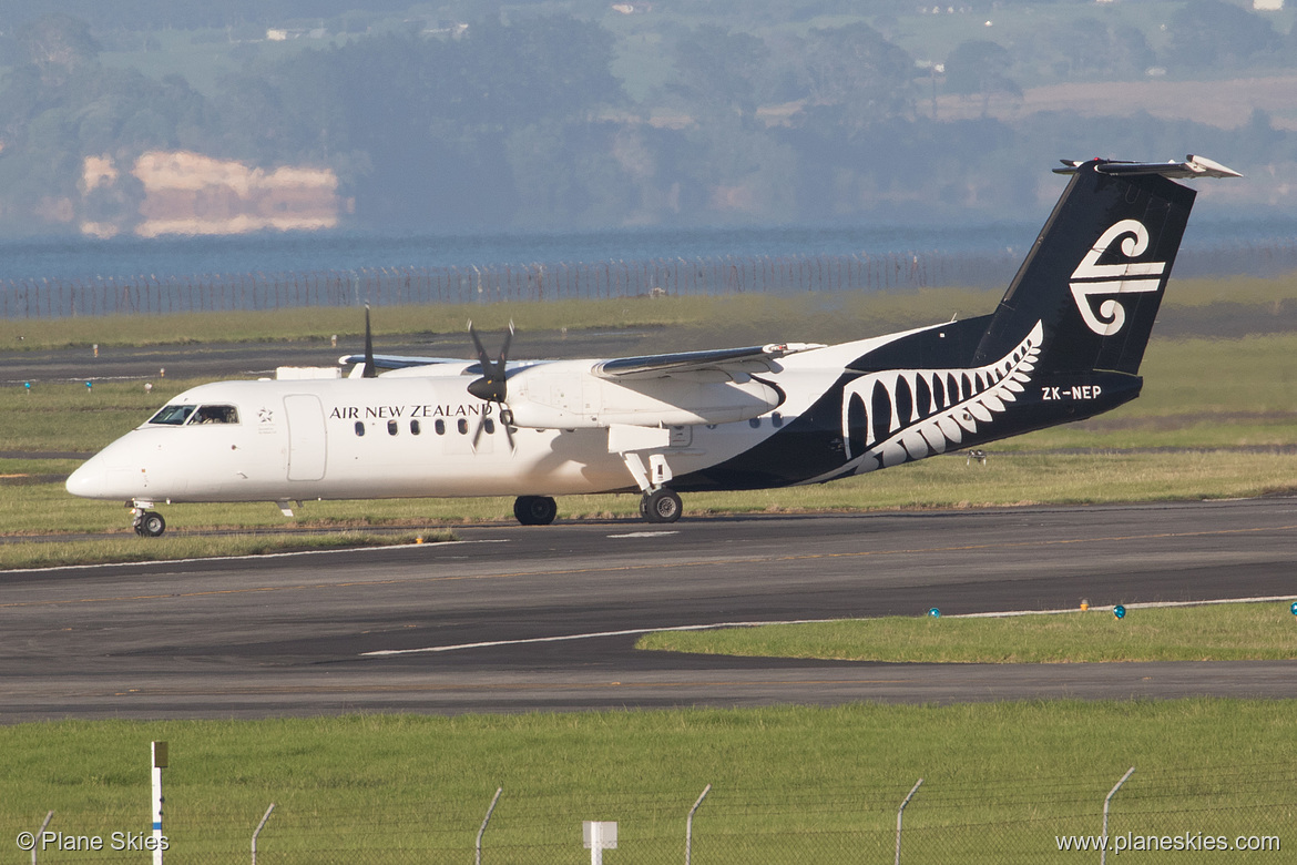 Air Nelson DHC Dash-8-300 ZK-NEP at Auckland International Airport (NZAA/AKL) Air Nelson DHC Dash-8-300 ZK-NEP at Auckland International Airport (NZAA/AKL)