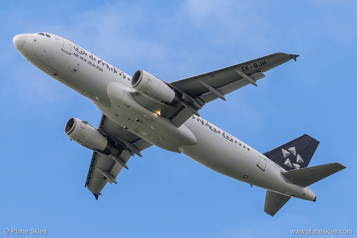 Air New Zealand Airbus A320-200 ZK-OJH at Auckland International Airport (NZAA/AKL)