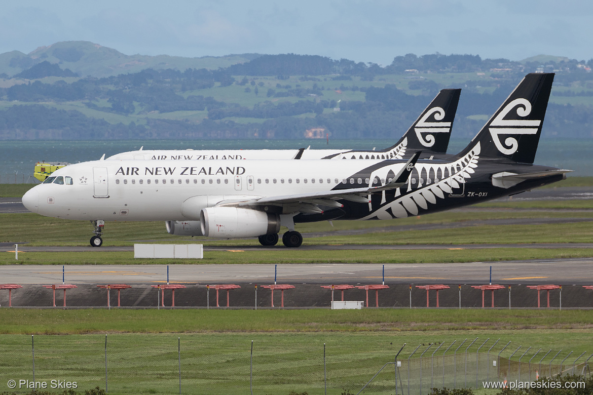 Air New Zealand Airbus A320-200 ZK-OXI at Auckland International Airport (NZAA/AKL)