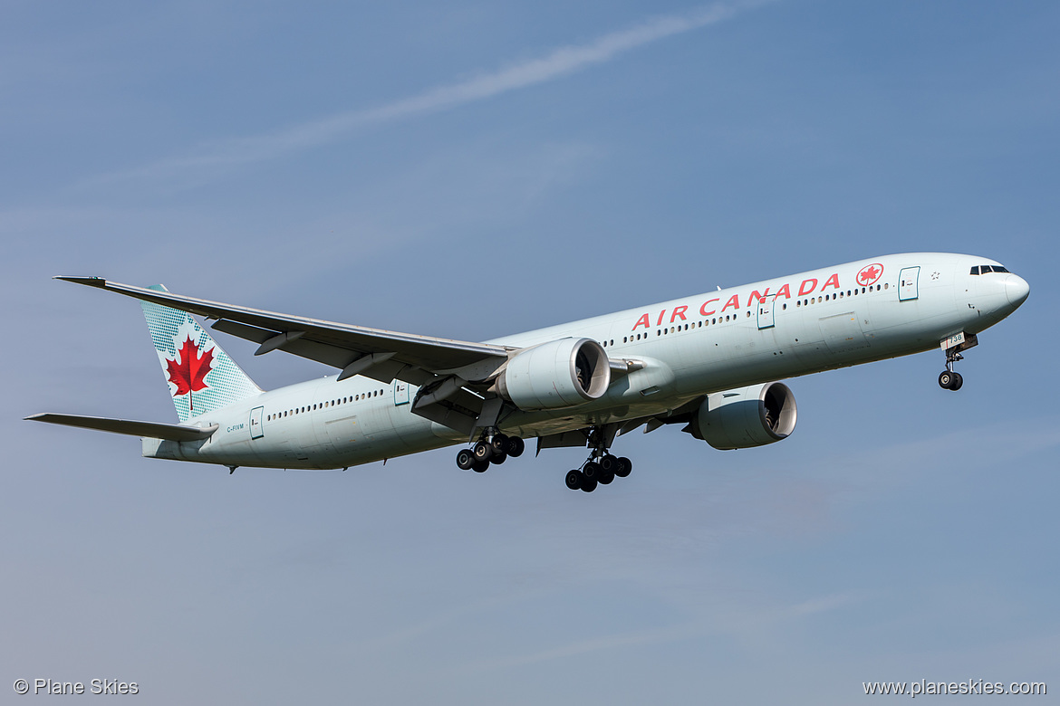 Air Canada Boeing 777-300ER C-FIVM at London Heathrow Airport (EGLL/LHR)