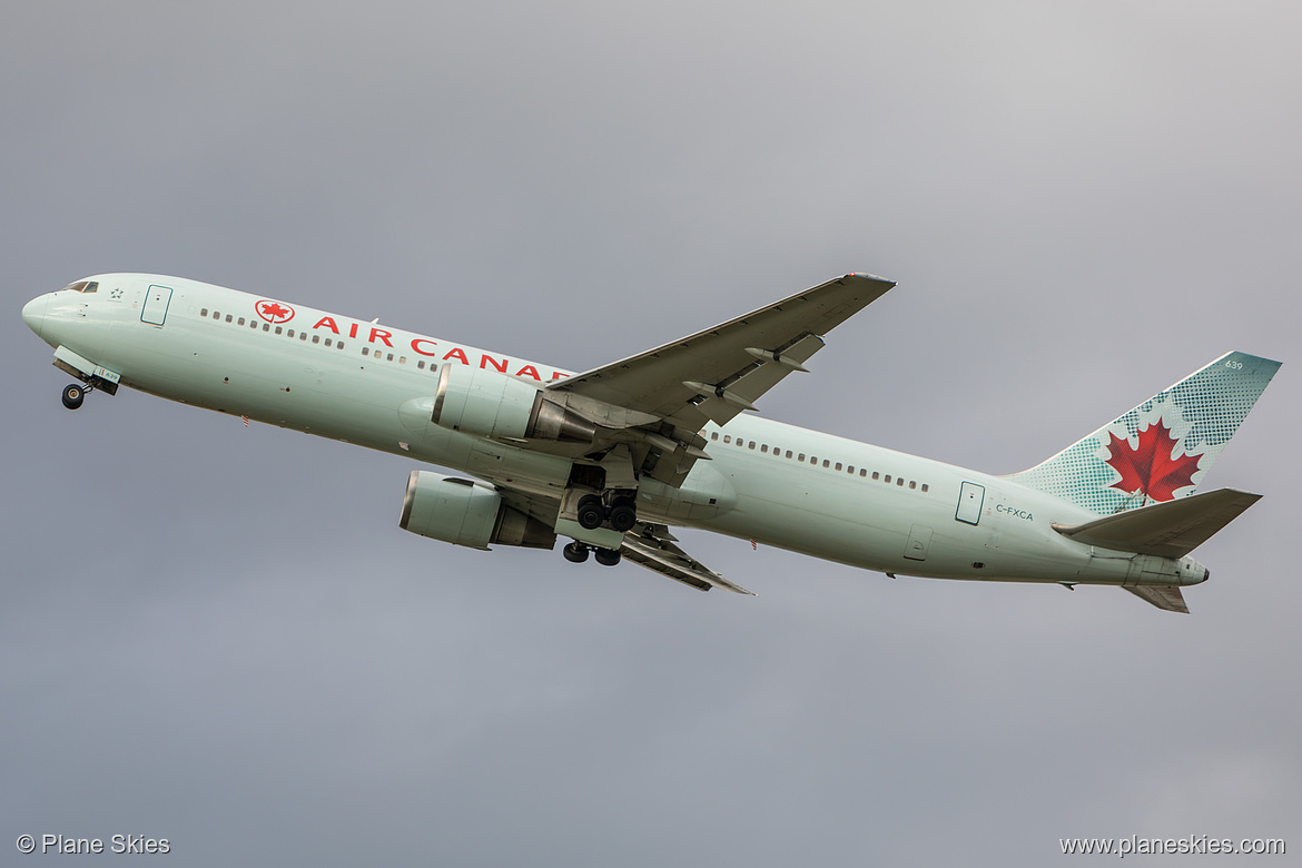 Air Canada Boeing 767-300ER C-FXCA at London Heathrow Airport (EGLL/LHR)