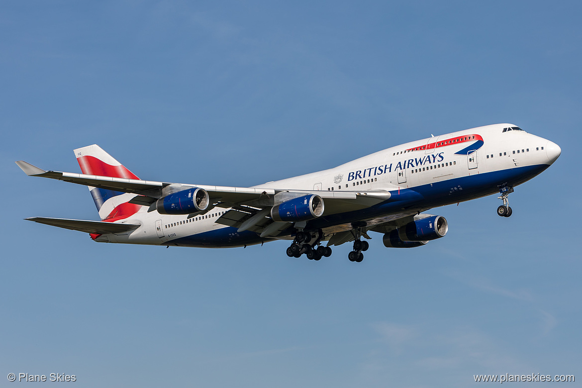 British Airways Boeing 747-400 G-CIVG at London Heathrow Airport (EGLL/LHR) British Airways Boeing 747-400 G-CIVG at London Heathrow Airport (EGLL/LHR)