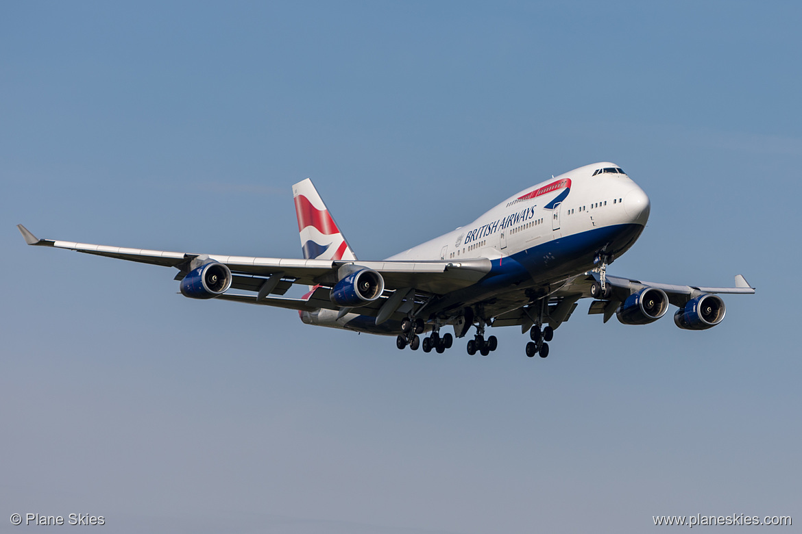British Airways Boeing 747-400 G-CIVX at London Heathrow Airport (EGLL/LHR) British Airways Boeing 747-400 G-CIVX at London Heathrow Airport (EGLL/LHR)