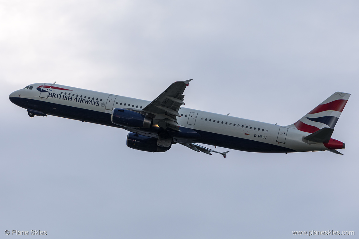 British Airways Airbus A321-200 G-MEDJ at London Heathrow Airport (EGLL/LHR)