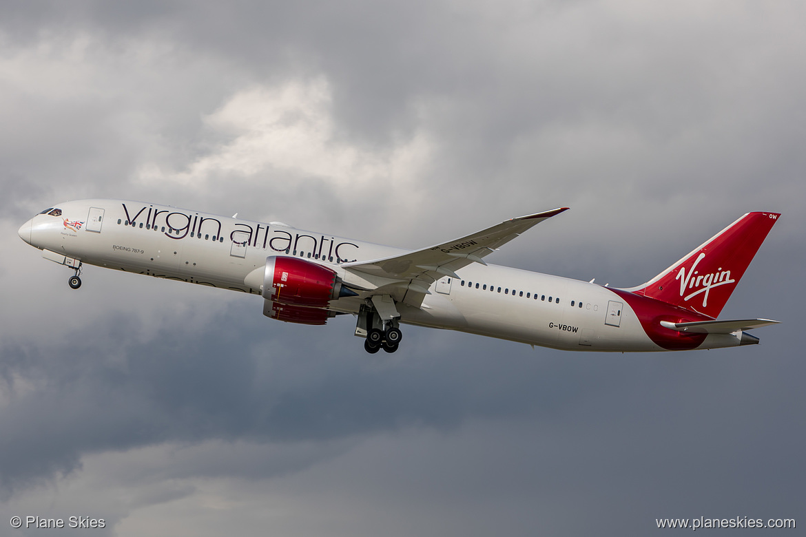 Virgin Atlantic Boeing 787-9 G-VBOW at London Heathrow Airport (EGLL/LHR)