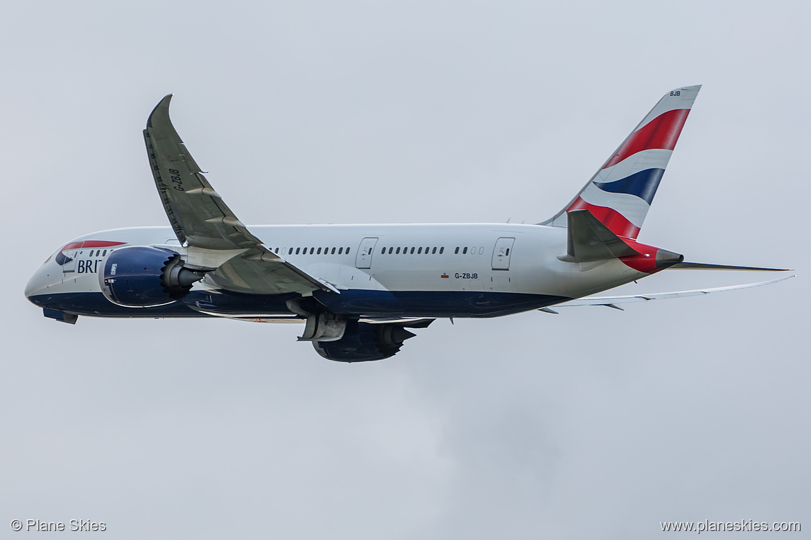 British Airways Boeing 787-8 G-ZBJB at London Heathrow Airport (EGLL/LHR) British Airways Boeing 787-8 G-ZBJB at London Heathrow Airport (EGLL/LHR)