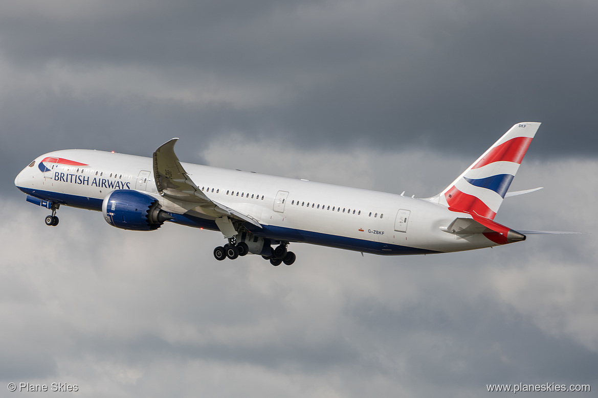 British Airways Boeing 787-9 G-ZBKF at London Heathrow Airport (EGLL/LHR)