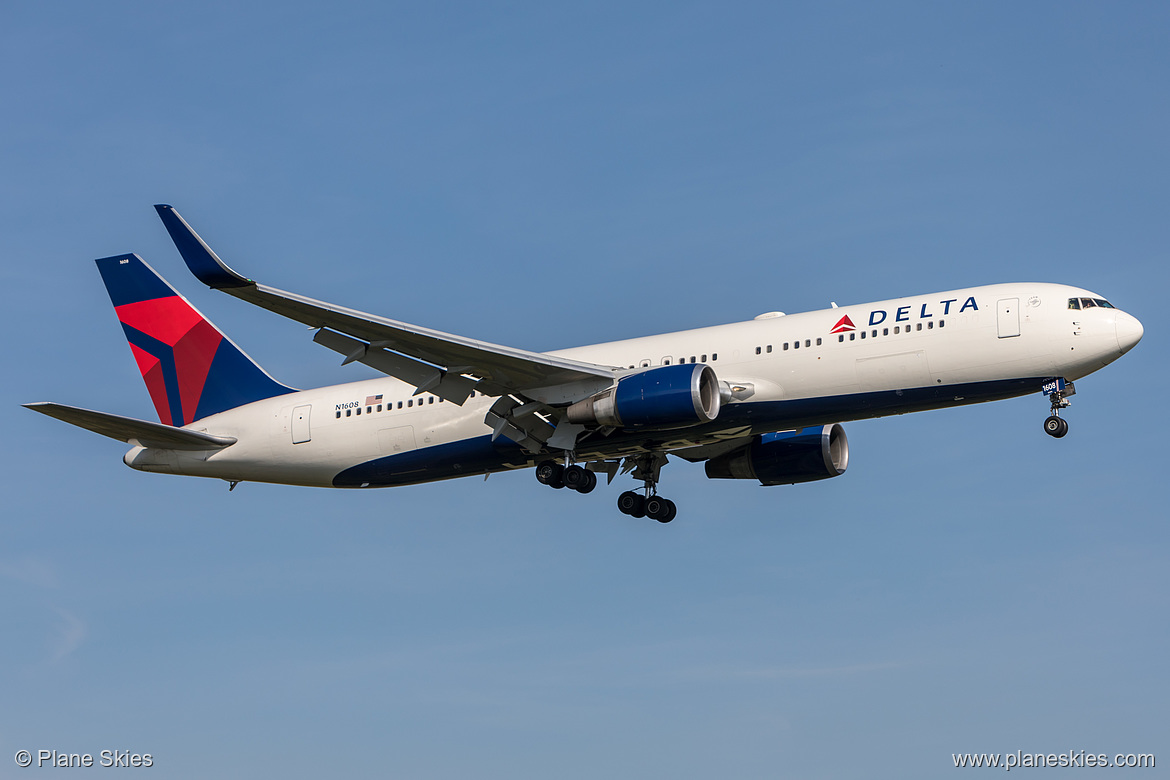 Delta Air Lines Boeing 767-300ER N1608 at London Heathrow Airport (EGLL/LHR)