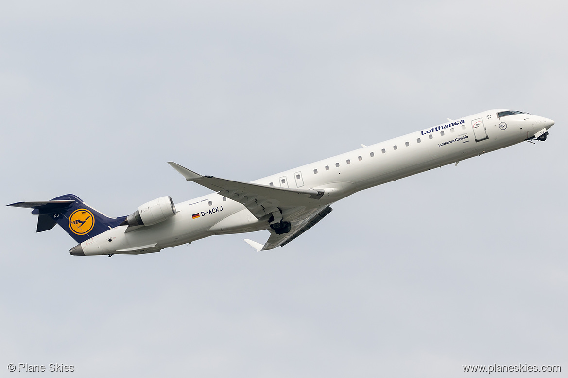 Lufthansa CityLine Canadair CRJ-900 D-ACKJ at Munich International Airport (EDDM/MUC)