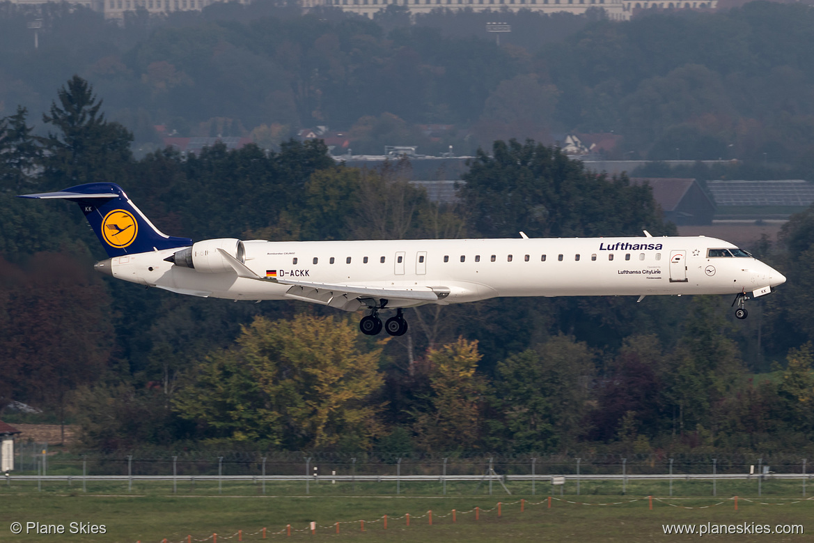 Lufthansa CityLine Canadair CRJ-900 D-ACKK at Munich International Airport (EDDM/MUC)