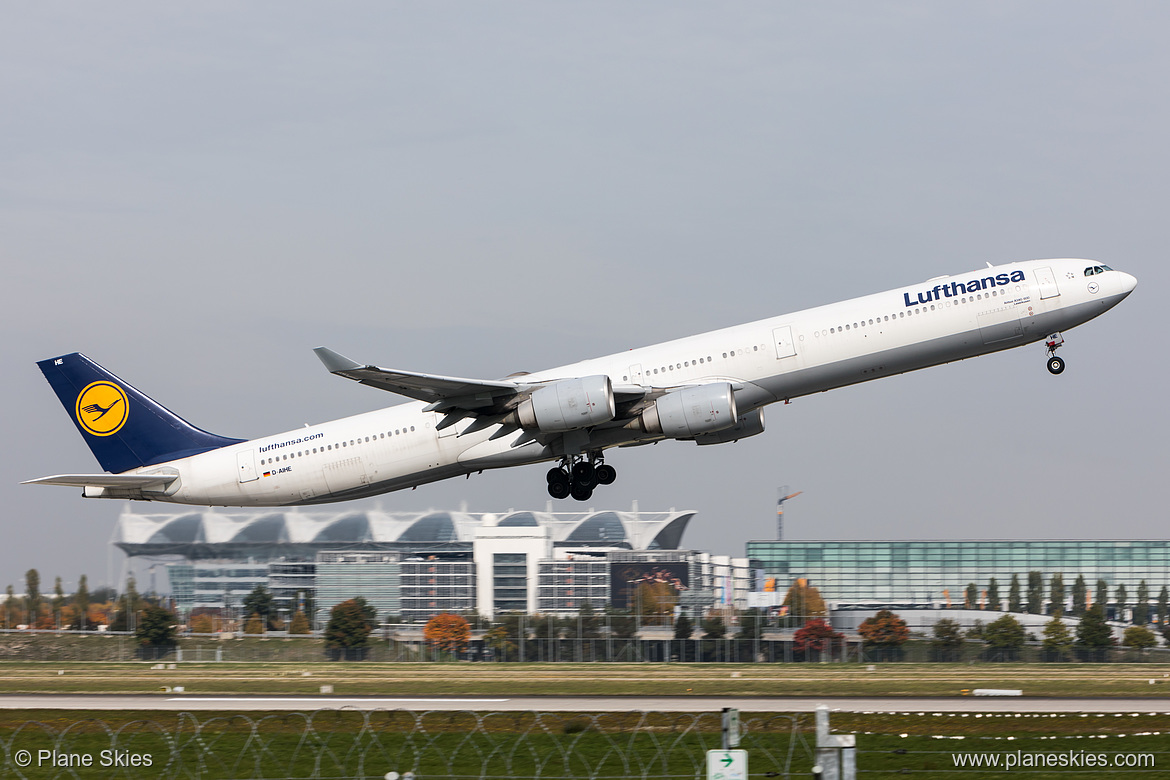 Lufthansa Airbus A340-600 D-AIHE at Munich International Airport (EDDM/MUC)