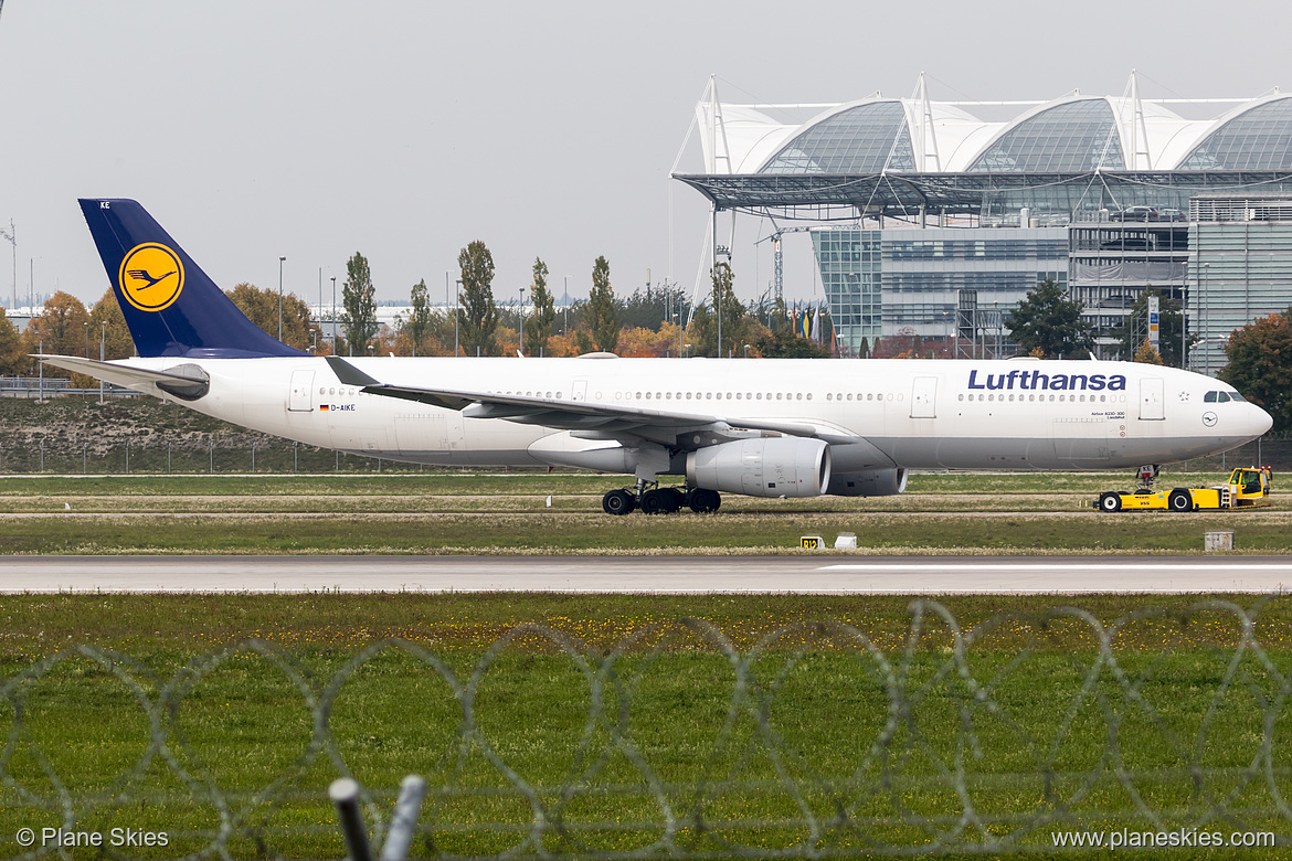 Lufthansa Airbus A330-300 D-AIKE at Munich International Airport (EDDM/MUC)