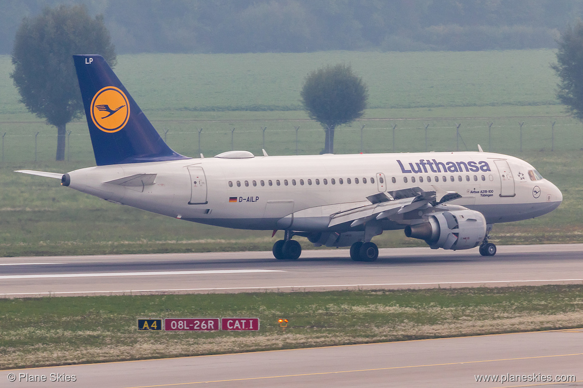 Lufthansa Airbus A319-100 D-AILP at Munich International Airport (EDDM/MUC) Lufthansa Airbus A319-100 D-AILP at Munich International Airport (EDDM/MUC)