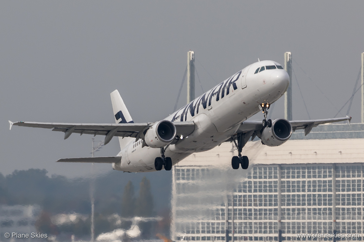 Finnair Airbus A321-200 OH-LZD at Munich International Airport (EDDM/MUC) Finnair Airbus A321-200 OH-LZD at Munich International Airport (EDDM/MUC)