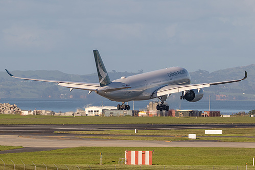 Cathay Pacific Airbus A350-900 B-LRG at Auckland International Airport (NZAA/AKL)