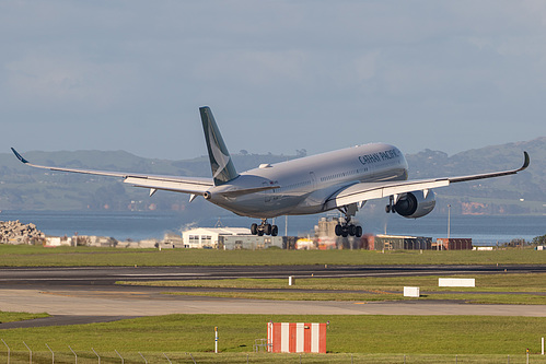 Cathay Pacific Airbus A350-900 B-LRG at Auckland International Airport (NZAA/AKL) Cathay Pacific Airbus A350-900 B-LRG at Auckland International Airport (NZAA/AKL)