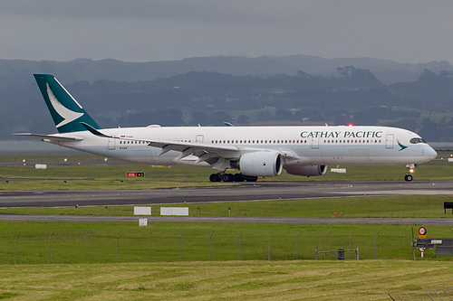 Cathay Pacific Airbus A350-900 B-LRV at Auckland International Airport (NZAA/AKL) Cathay Pacific Airbus A350-900 B-LRV at Auckland International Airport (NZAA/AKL)