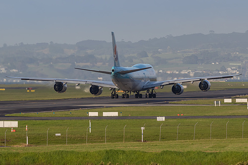 Korean Air Boeing 747-8i HL7632 at Auckland International Airport (NZAA/AKL) Korean Air Boeing 747-8i HL7632 at Auckland International Airport (NZAA/AKL)