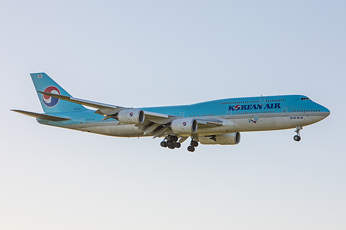 Korean Air Boeing 747-8i HL7637 at Auckland International Airport (NZAA/AKL) Korean Air Boeing 747-8i HL7637 at Auckland International Airport (NZAA/AKL)