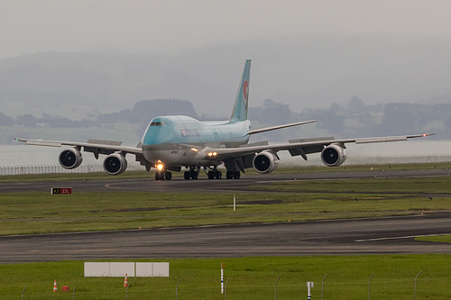Korean Air Boeing 747-8i HL7638 at Auckland International Airport (NZAA/AKL)