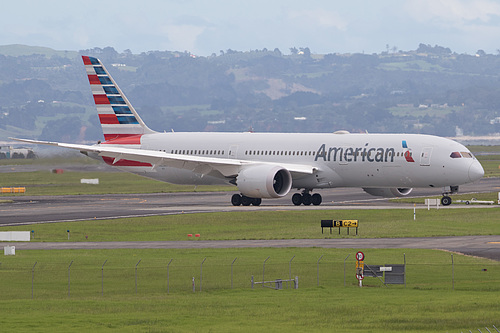 American Airlines Boeing 787-9 N830AN at Auckland International Airport (NZAA/AKL) American Airlines Boeing 787-9 N830AN at Auckland International Airport (NZAA/AKL)