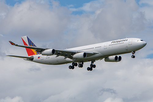 Philippine Airlines Airbus A340-300 RP-C3435 at Auckland International Airport (NZAA/AKL) Philippine Airlines Airbus A340-300 RP-C3435 at Auckland International Airport (NZAA/AKL)