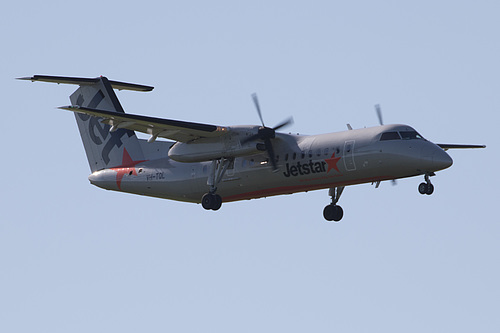 Jetstar Airways DHC Dash-8-300 VH-TQL at Auckland International Airport (NZAA/AKL) Jetstar Airways DHC Dash-8-300 VH-TQL at Auckland International Airport (NZAA/AKL)