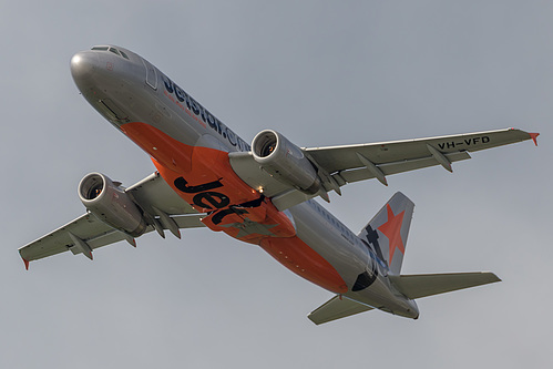 Jetstar Airways Airbus A320-200 VH-VFD at Auckland International Airport (NZAA/AKL) Jetstar Airways Airbus A320-200 VH-VFD at Auckland International Airport (NZAA/AKL)
