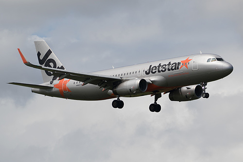 Jetstar Airways Airbus A320-200 VH-VFQ at Auckland International Airport (NZAA/AKL) Jetstar Airways Airbus A320-200 VH-VFQ at Auckland International Airport (NZAA/AKL)
