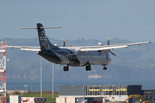 Mount Cook Airline ATR ATR 72-210 ZK-MCU at Auckland International Airport (NZAA/AKL) Mount Cook Airline ATR ATR 72-210 ZK-MCU at Auckland International Airport (NZAA/AKL)