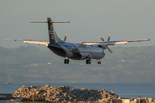 Mount Cook Airline ATR ATR 72-600 ZK-MVQ at Auckland International Airport (NZAA/AKL) Mount Cook Airline ATR ATR 72-600 ZK-MVQ at Auckland International Airport (NZAA/AKL)