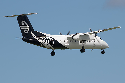 Air Nelson DHC Dash-8-300 ZK-NEC at Auckland International Airport (NZAA/AKL)