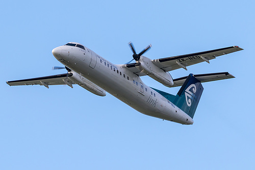 Air Nelson DHC Dash-8-300 ZK-NED at Auckland International Airport (NZAA/AKL)