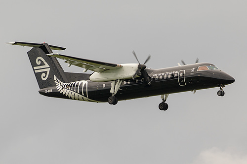 Air Nelson DHC Dash-8-300 ZK-NEM at Auckland International Airport (NZAA/AKL)