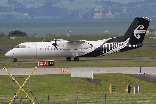 Air Nelson DHC Dash-8-300 ZK-NEU at Auckland International Airport (NZAA/AKL) Air Nelson DHC Dash-8-300 ZK-NEU at Auckland International Airport (NZAA/AKL)