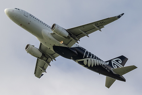 Air New Zealand Airbus A320-200 ZK-OXL at Auckland International Airport (NZAA/AKL) Air New Zealand Airbus A320-200 ZK-OXL at Auckland International Airport (NZAA/AKL)