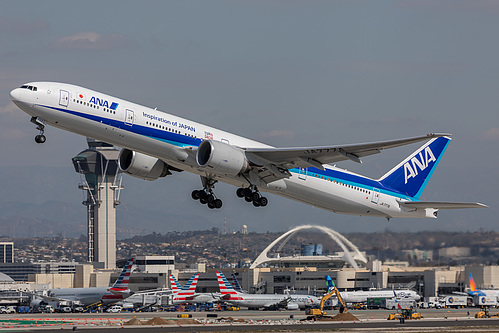 All Nippon Airways Boeing 777-300ER JA777A at Los Angeles International Airport (KLAX/LAX) All Nippon Airways Boeing 777-300ER JA777A at Los Angeles International Airport (KLAX/LAX)