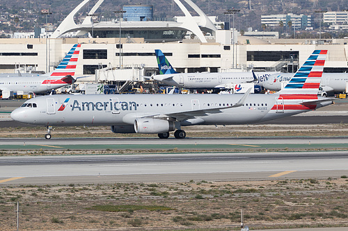 American Airlines Airbus A321-200 N120EE at Los Angeles International Airport (KLAX/LAX) American Airlines Airbus A321-200 N120EE at Los Angeles International Airport (KLAX/LAX)