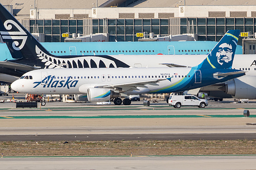 Alaska Airlines Airbus A320-200 N625VA at Los Angeles International Airport (KLAX/LAX)