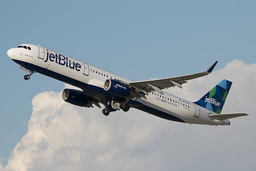 JetBlue Airways Airbus A321-200 N942JB at Los Angeles International Airport (KLAX/LAX)